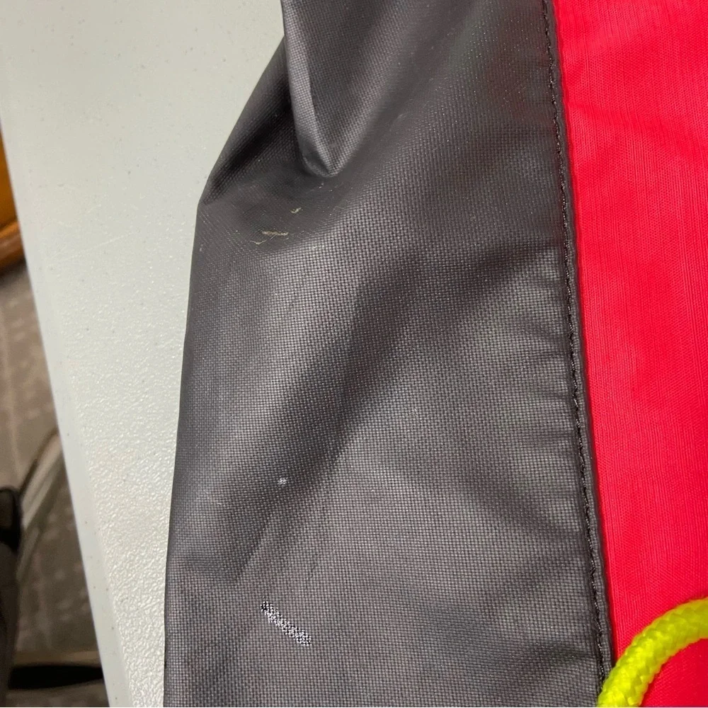Nike Drawstring Lightweight Bag Active Backpack Gym Bag